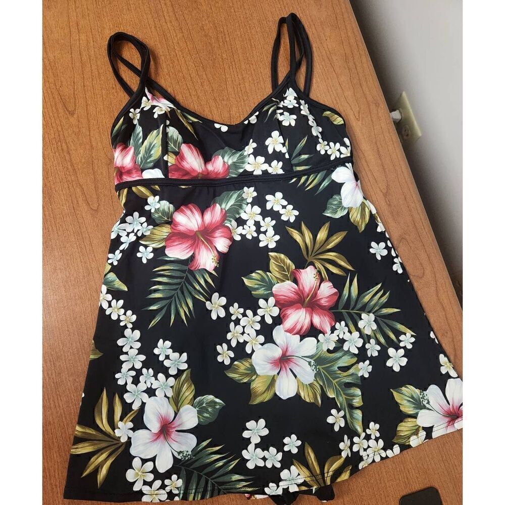 Mainstream Swimsuit Womens Sz 10  One-Piece black with tropical flowers. Built i